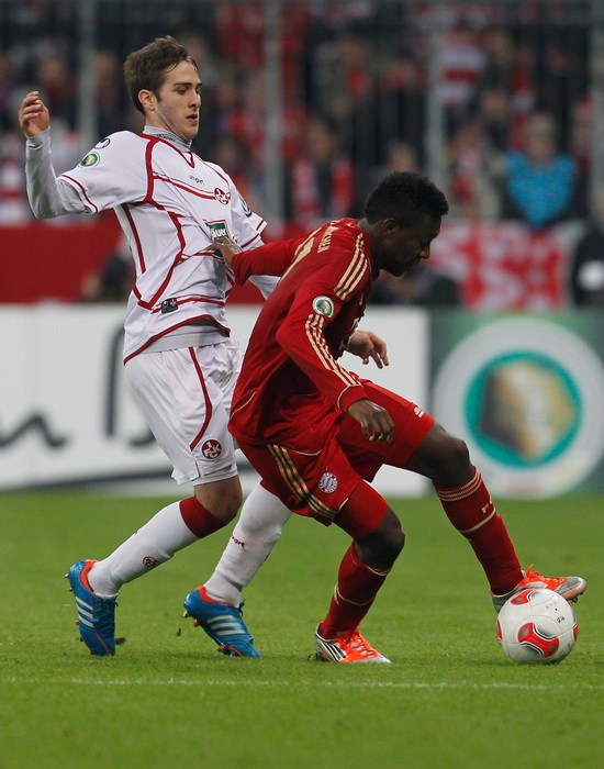 亚博-包含赛地聚焦——德国杯加时末段热度飙升，浙江稠州外线爆发，压力陡增，更衣室氛围转暖的词条